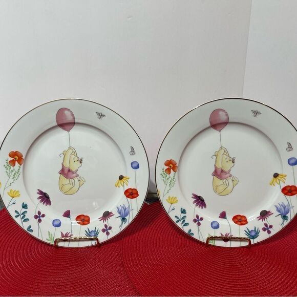 Disney Winnie the Pooh Among the Flowers Dinner Plates set of 2 NWT - Picture 1 of 8